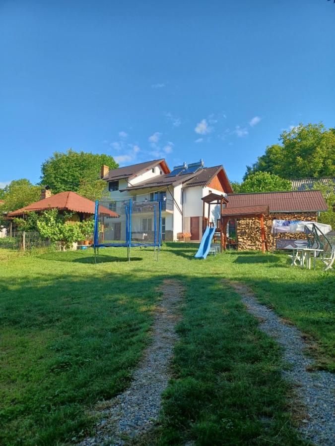 Casa Mariana - Comuna Arefu, Transfagarasan Căpăţîneni-Ungureni 외부 사진